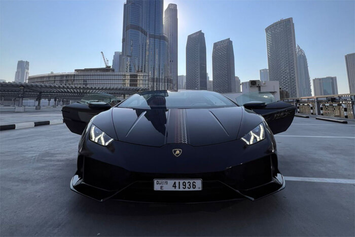 Lamborghini Huracan EVO For Rent