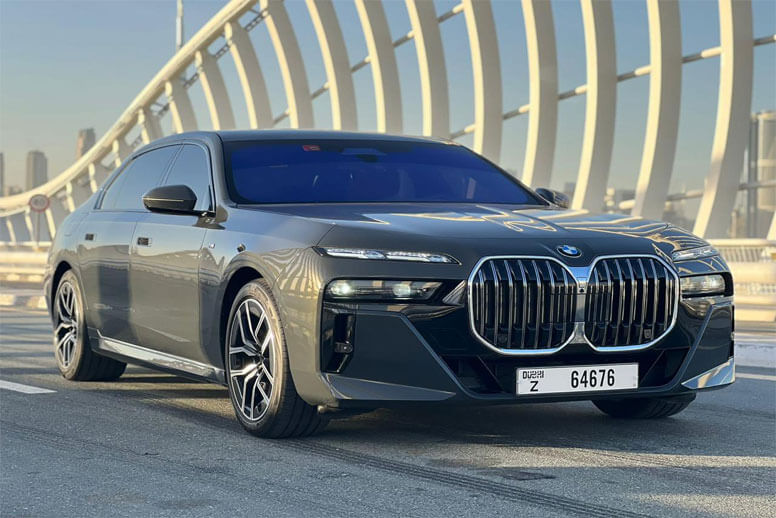 Top 10 Benefits of Monthly Car Rental Dubai